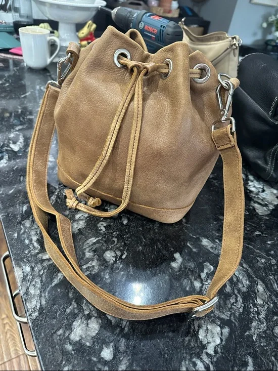 roots Drawstring Bucket Bag - Picture 3 of 9